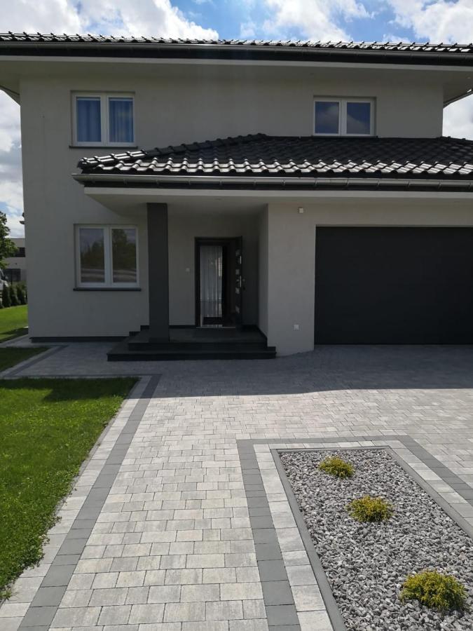 West Guest House Klaudyn Kültér fotó